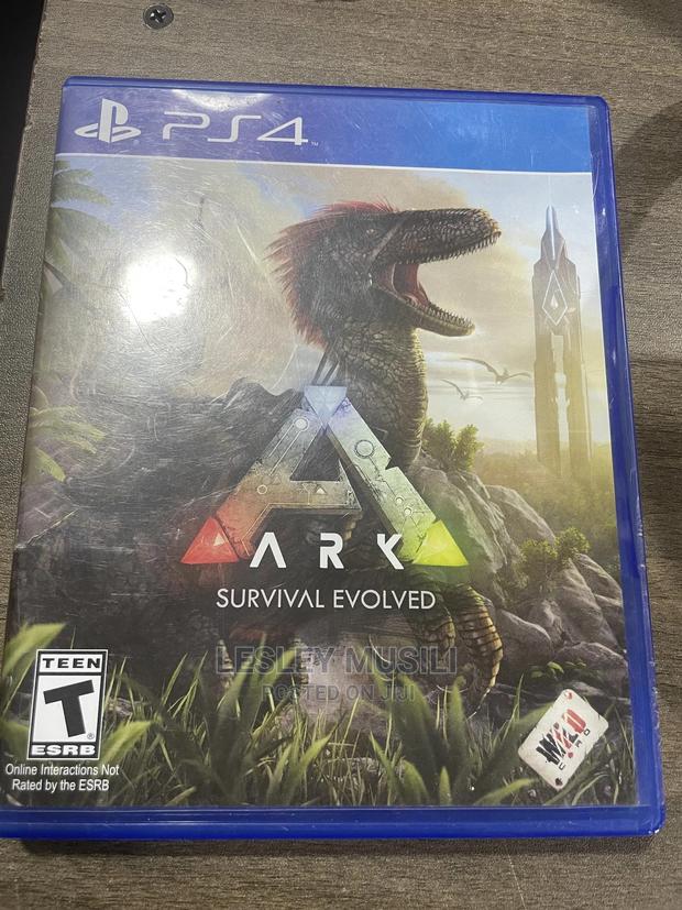 PS4 Survival Evolved - main view