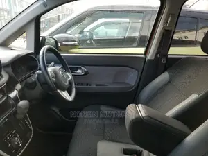 Daihatsu Move 2015 Red