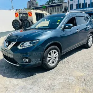 Nissan X-Trail 2016 Blue