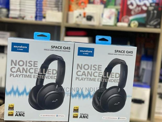 Space Q45 Headphones by Anker - main view