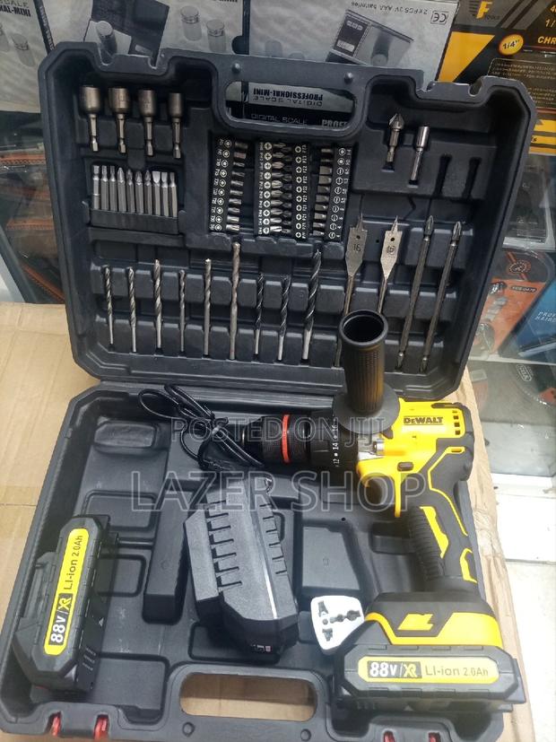 Dewalt Cordless Impact Drill - thumbnail 2