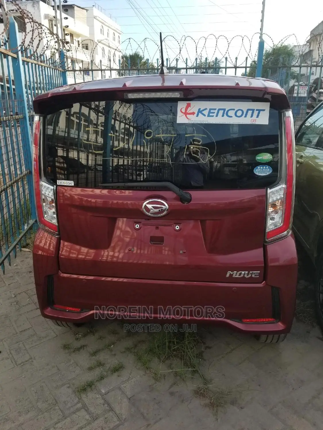 Daihatsu Move 2015 Red