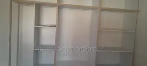 5bdrm Villa in Karen Hub for Rent
