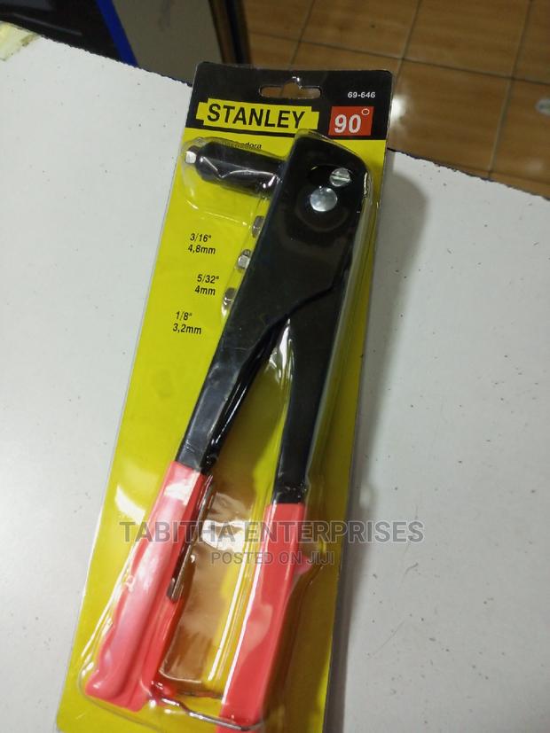 Hand Rivet - main view