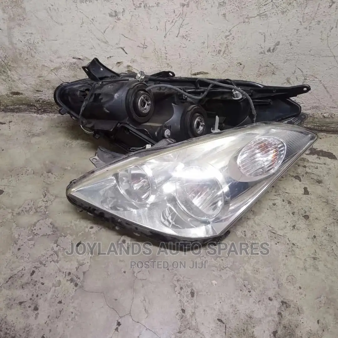 Headlamp Wish 2002