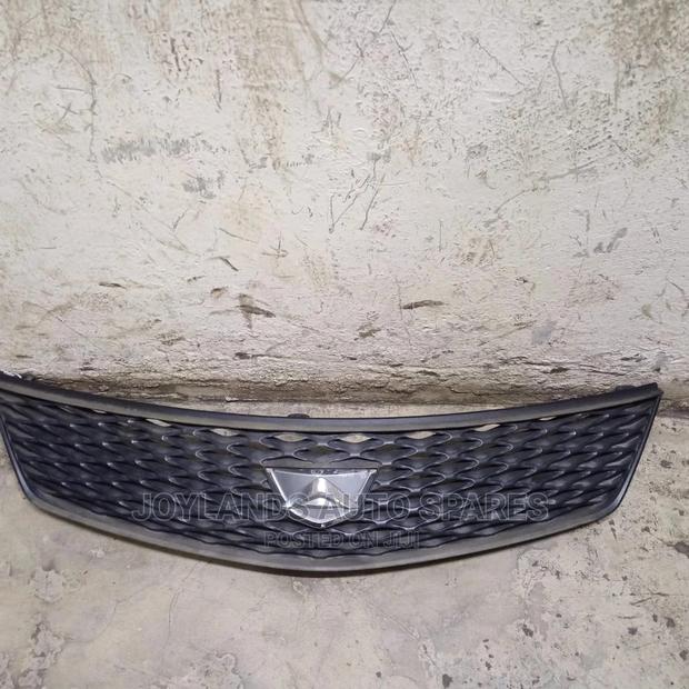 Grille Allion 260