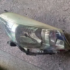 Headlamp Vitz 2012 Jiwela