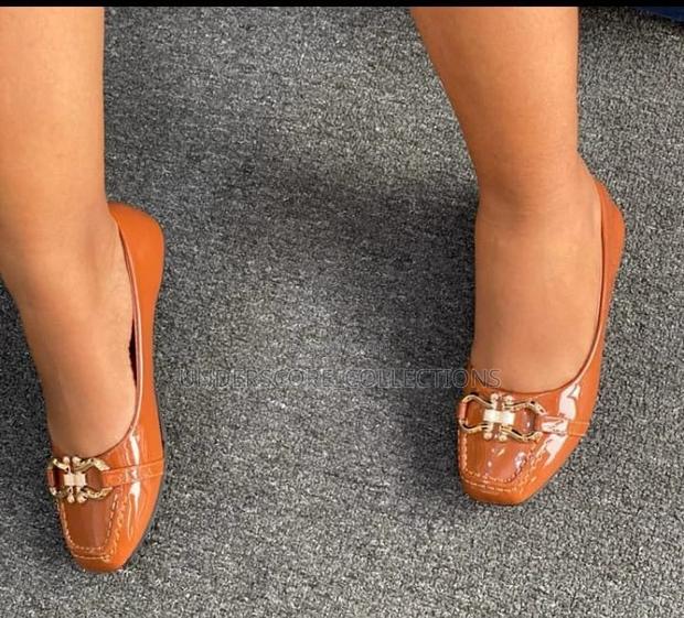 Executive Ladies Closed Shoes - thumbnail 2