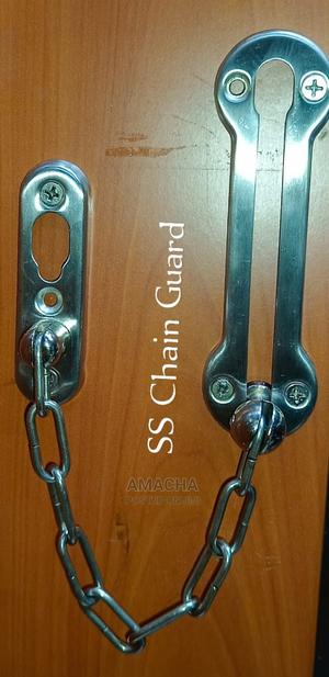 High Quality Chain Door Guard - main view