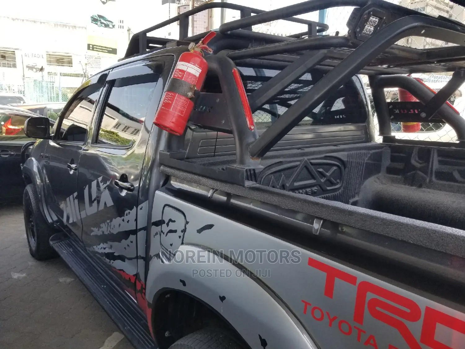 Toyota Hilux SR 4x4 2015 Gray