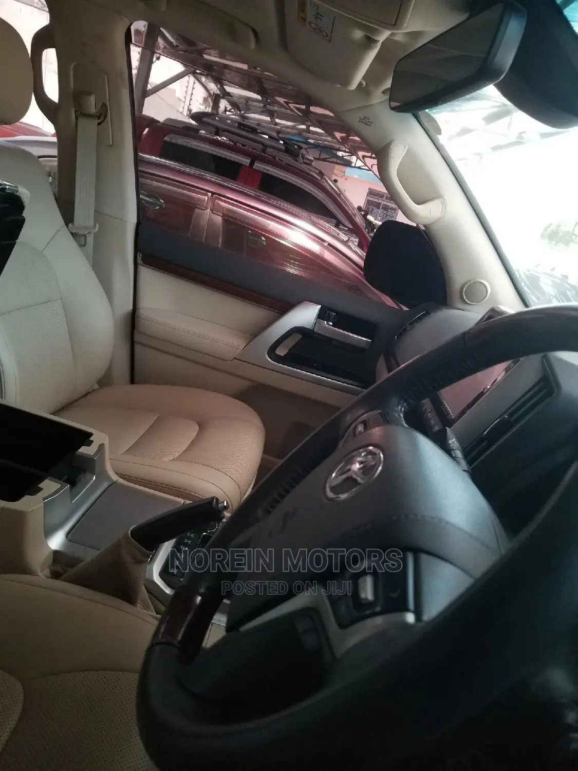 Toyota Land Cruiser 4.6 V8 ZX 2017 White