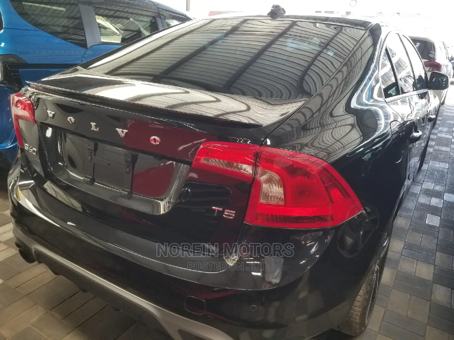 Volvo S60 2015 Black