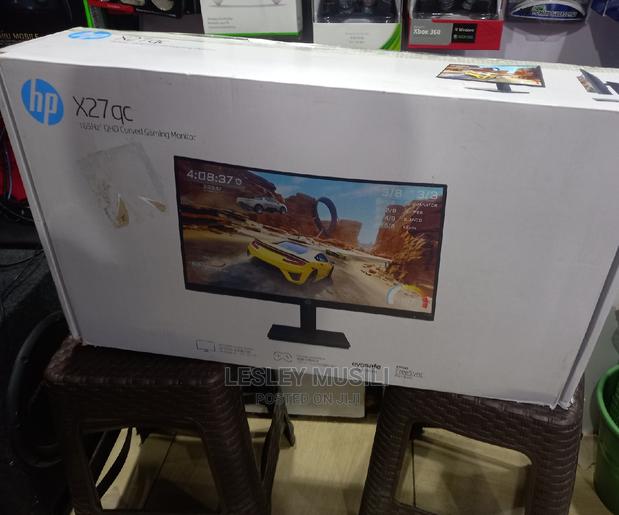 HP X27QC Gaming Monitor - main view
