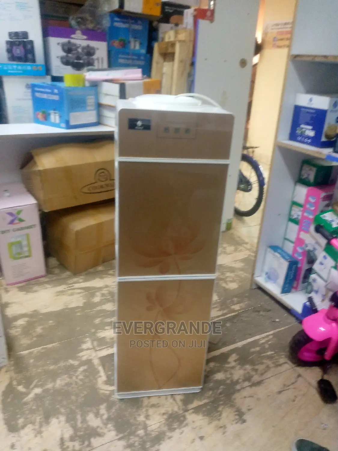 Brand New Z16 Nunix Hot and Normal Water Dispenser