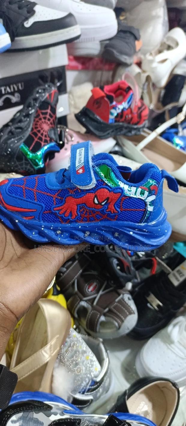 Boys Spiderman Lighting Shoes - thumbnail 3