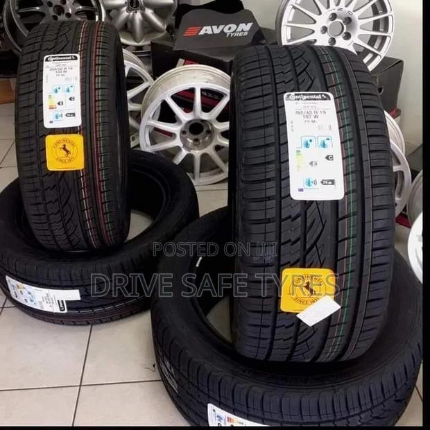 285/45 R19 Continental Tyre (South Africa)