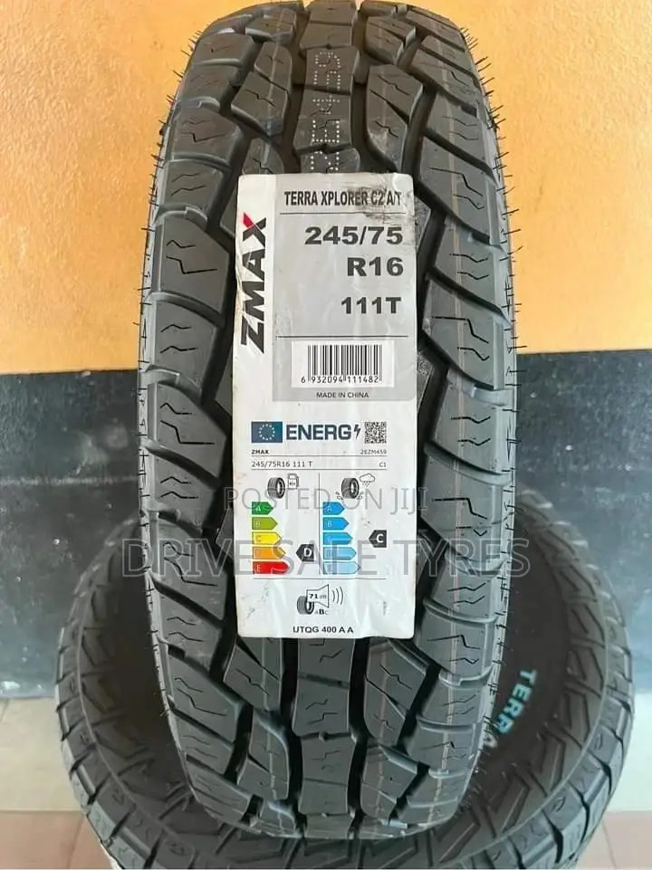 245/70 R16 Zmax Tyre ( China)