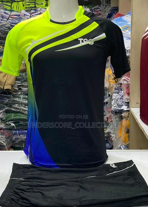 Executive Company Team Building Tracksuits - thumbnail 2