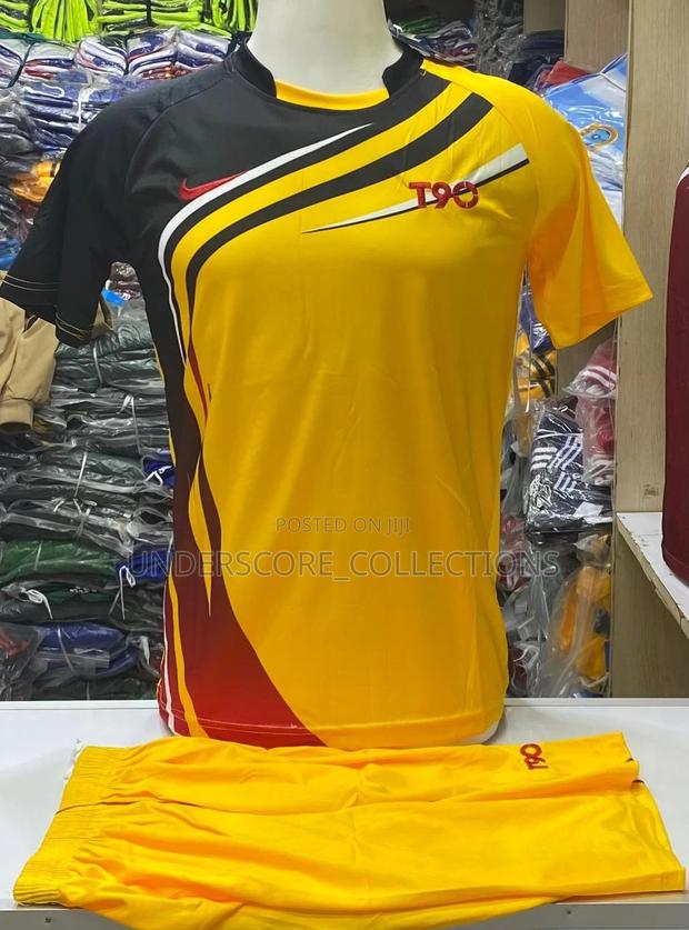 Executive Company Team Building Tracksuits - thumbnail 3