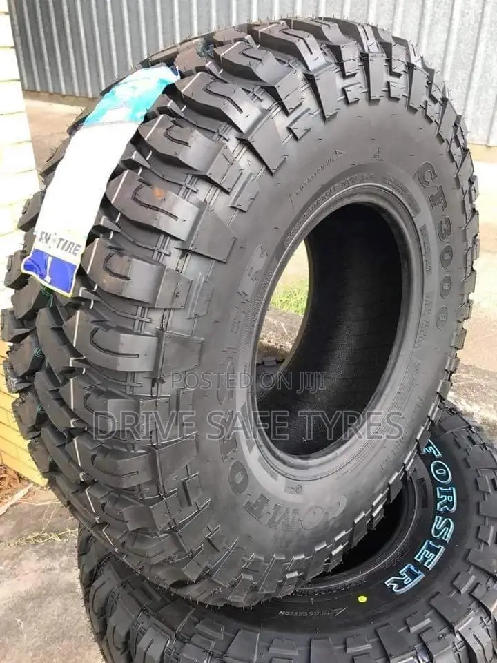 245/75 R16 Comfoser Tyre Cf 3000( China)