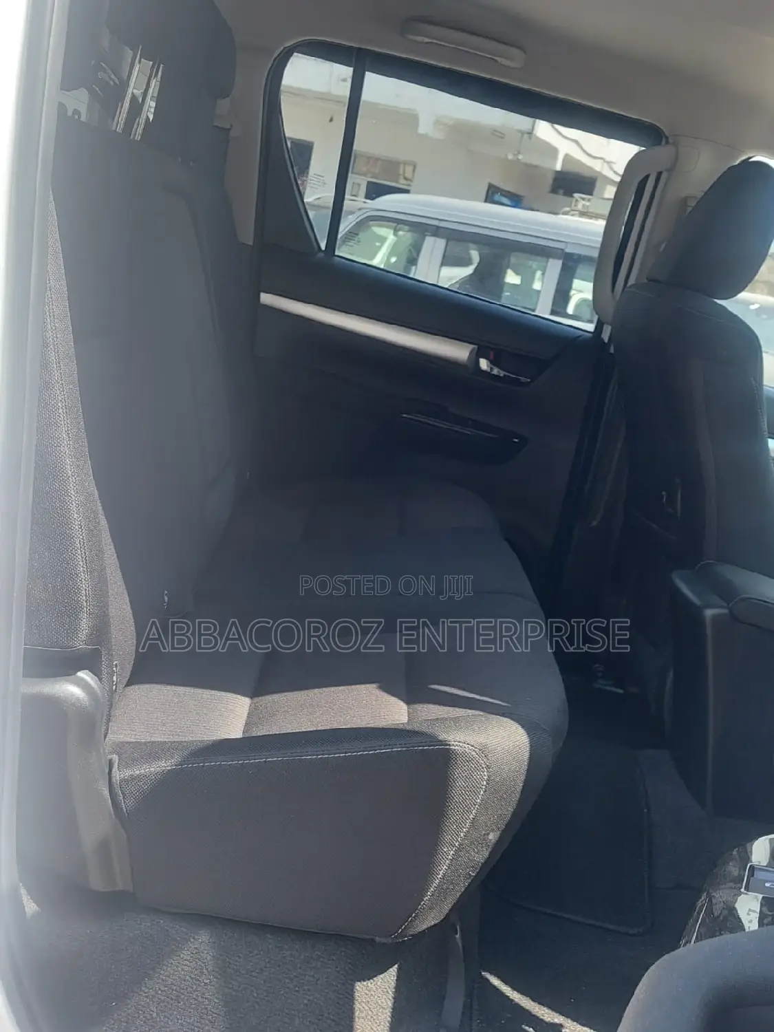 Toyota Hilux WORKMATE 2016 Green
