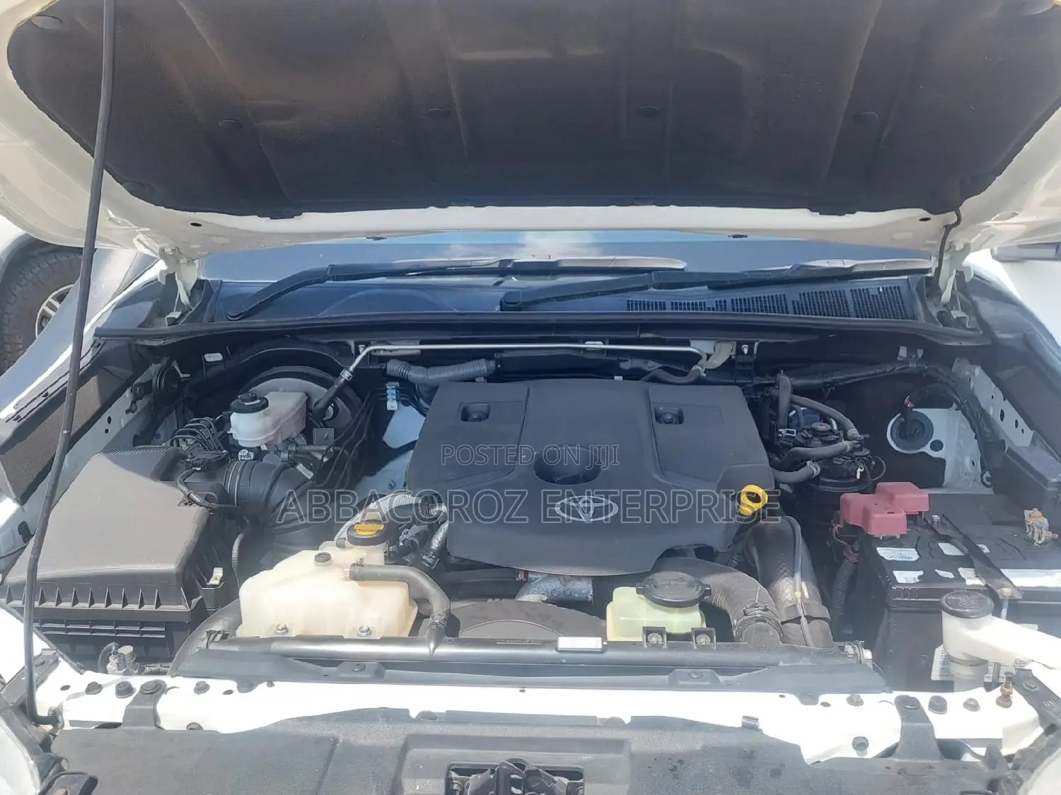 Toyota Hilux WORKMATE 2016 Green