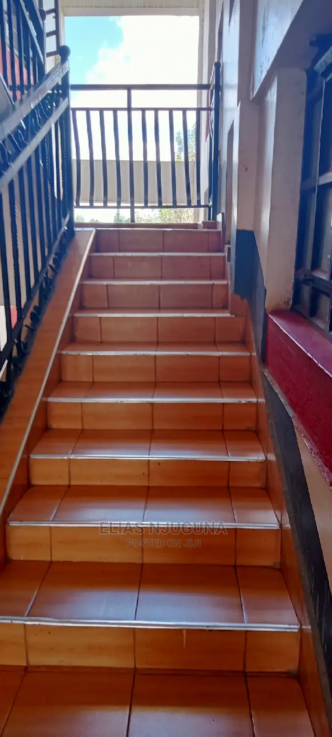 3bdrm Apartment in Safari Park Estate, Thome for rent