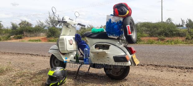 Bajaj Chetak 100 1993 White - main view