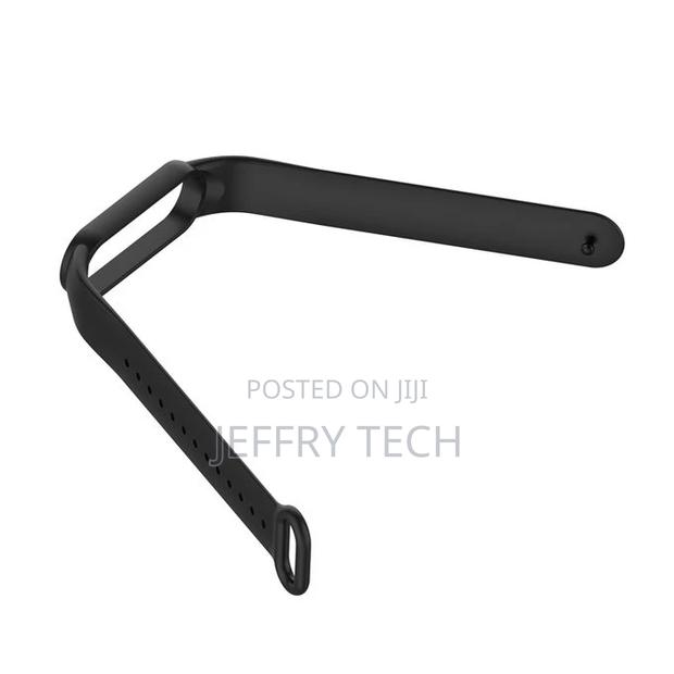Replacement Strap for Xiaomi Mi Band 5/6 Silicone Wristband - thumbnail 2