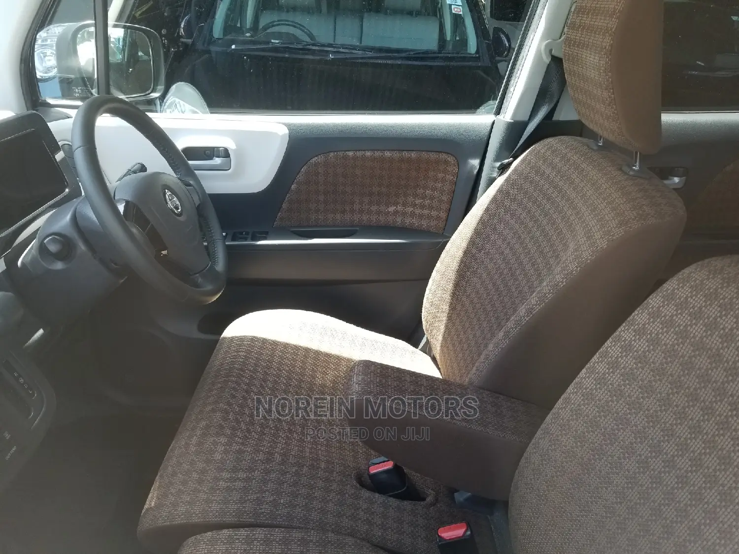 Nissan Moco 2015 Black