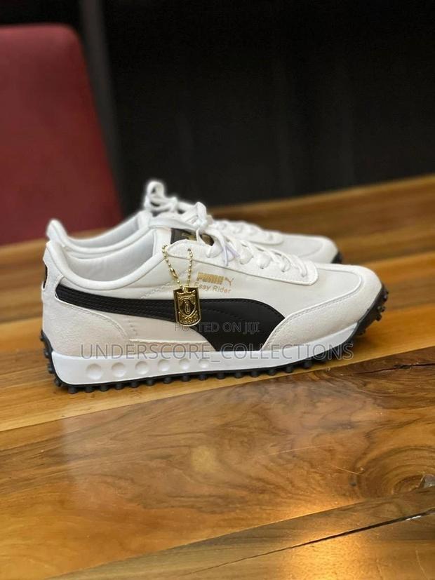 Executive Sneakers for Men - main view