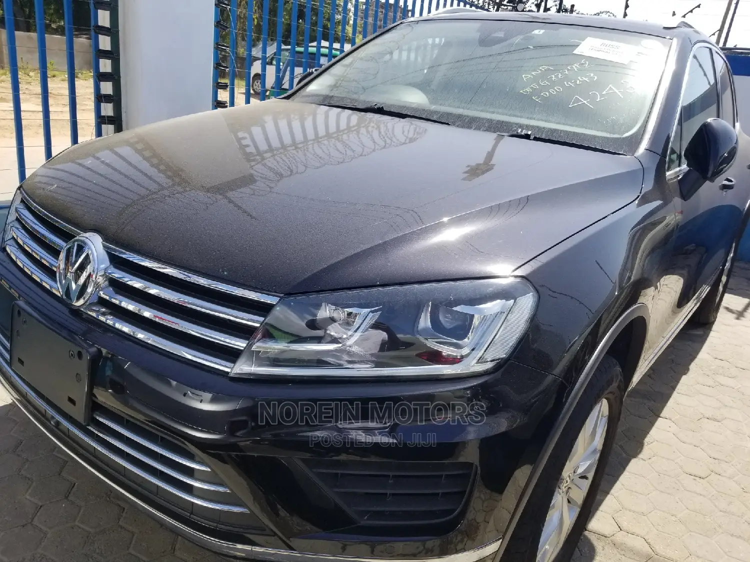 Volkswagen Touareg V6 Sport AWD 4MOTION 2015 Black