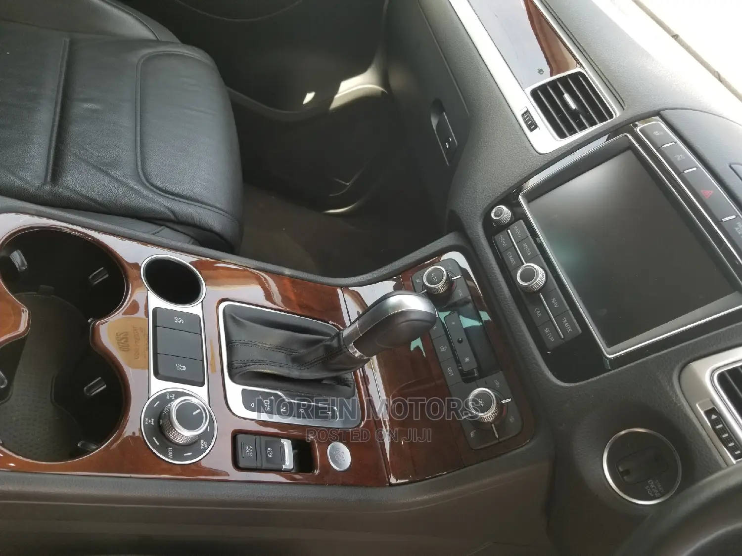 Volkswagen Touareg V6 Sport AWD 4MOTION 2015 Black