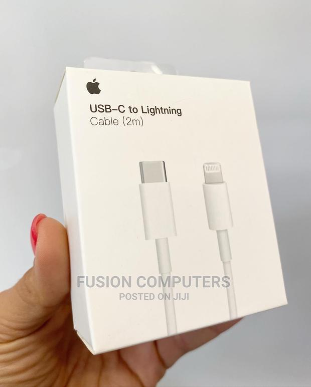 Apple USB-C to Lightning Cable (2 M) Original - thumbnail 2