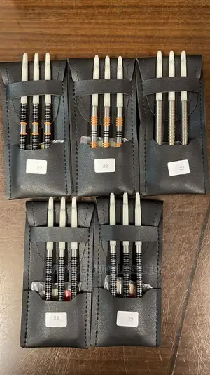 A Set of 5 Complete Assorted Tungsten Darts Wilth Wallet 22g