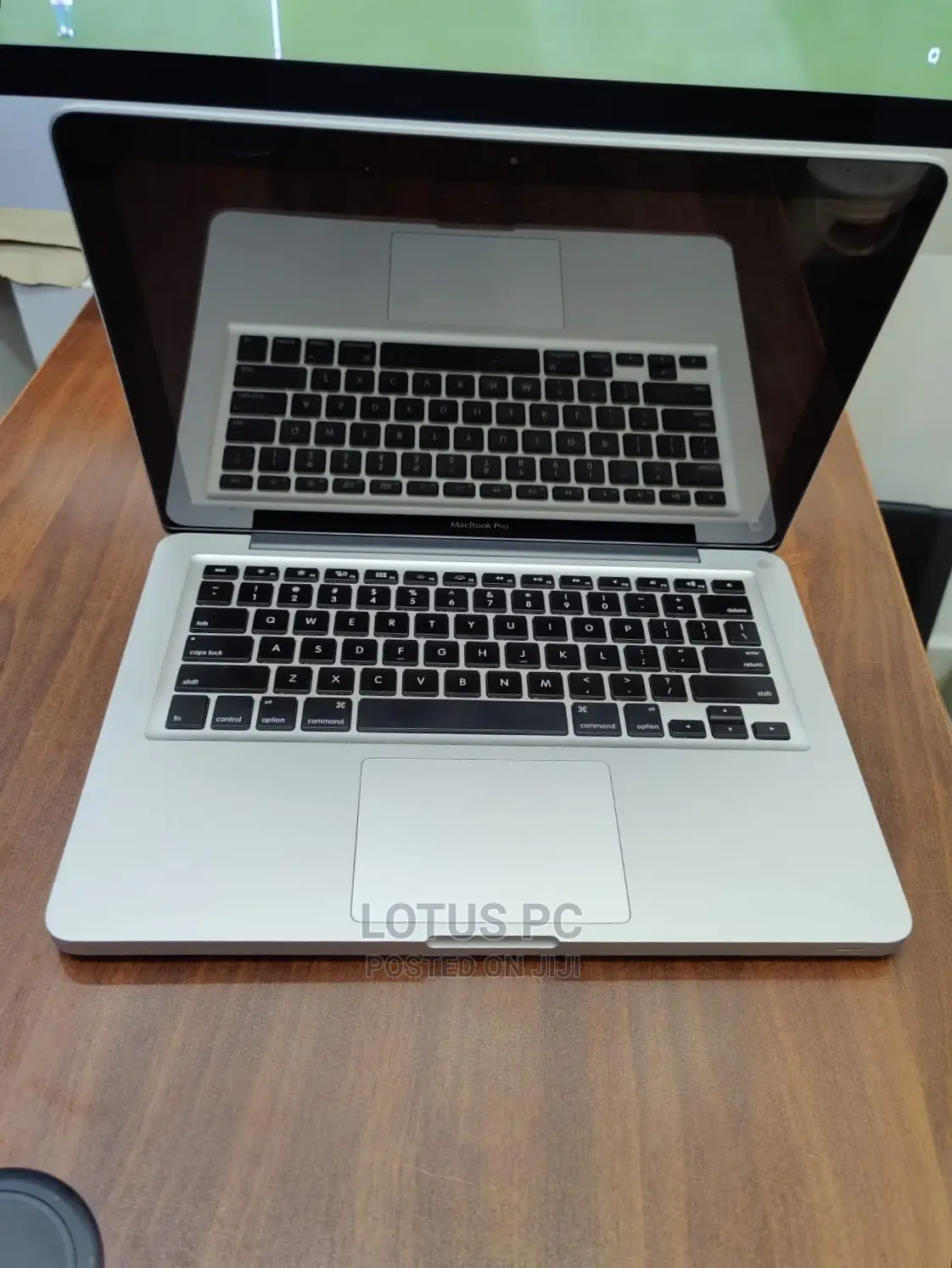 Laptop Apple MacBook Pro 2012 4GB Intel Core I5 HDD 500GB