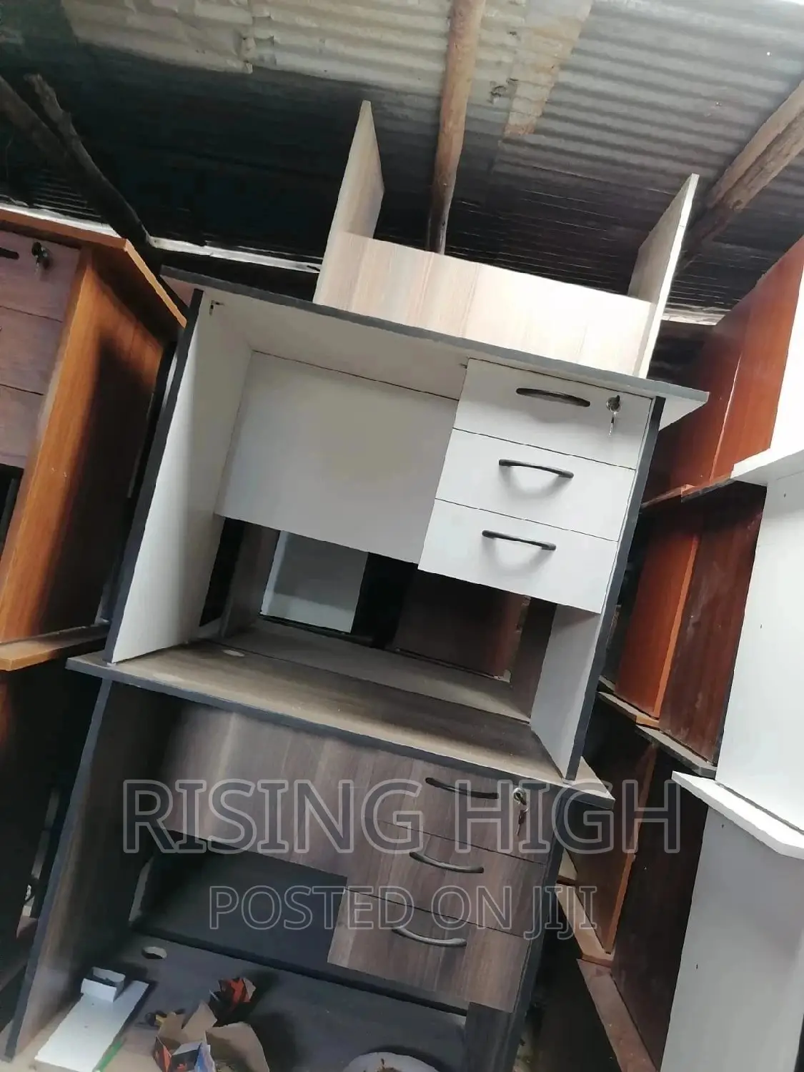 Newest Finest Unique Quality Office Desks