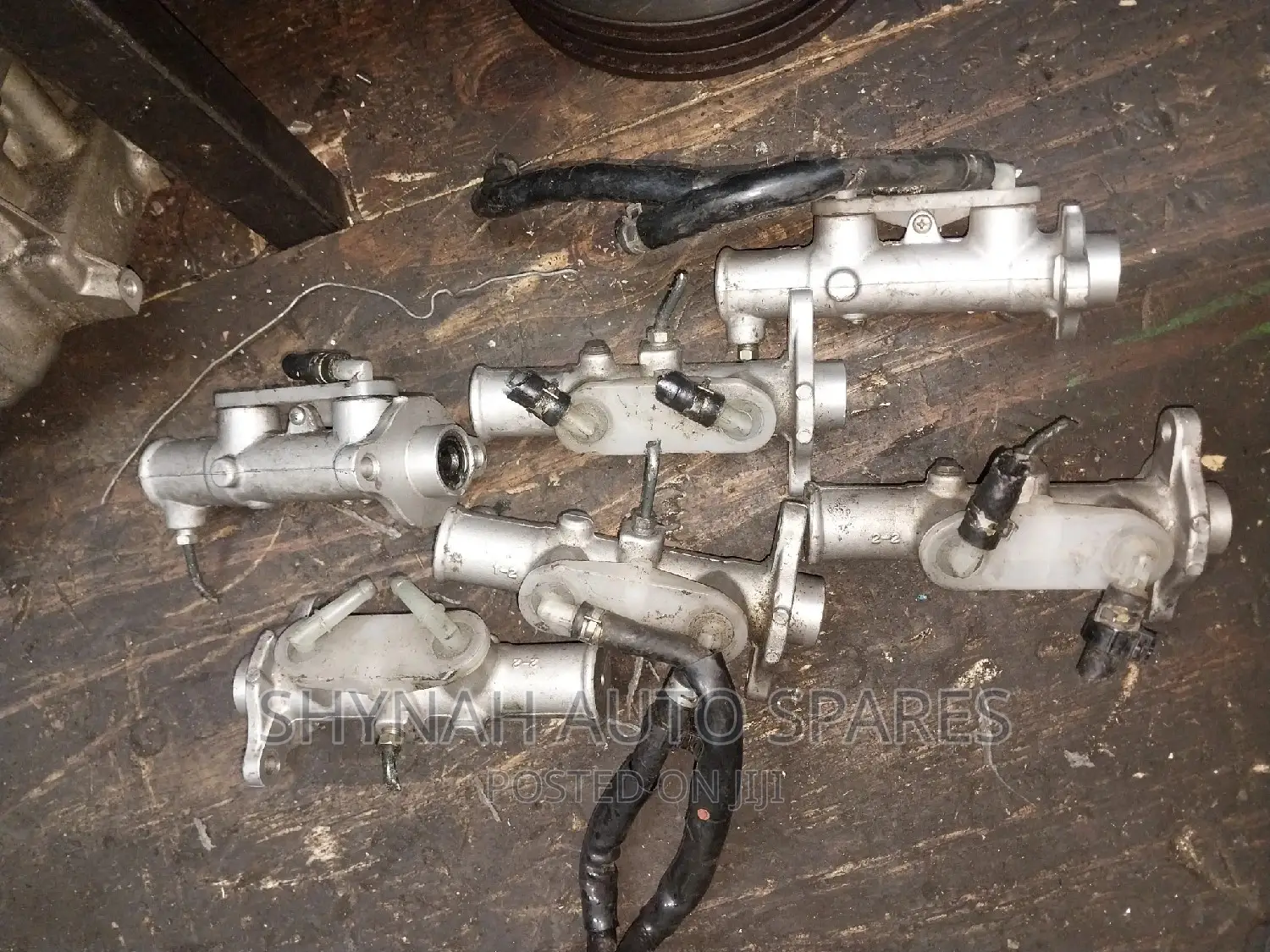 Brake Master Cylinder Nissan Vannette