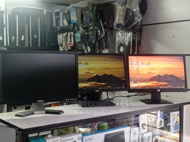 Hp/Dell Monitors 19inches Stretch - main view