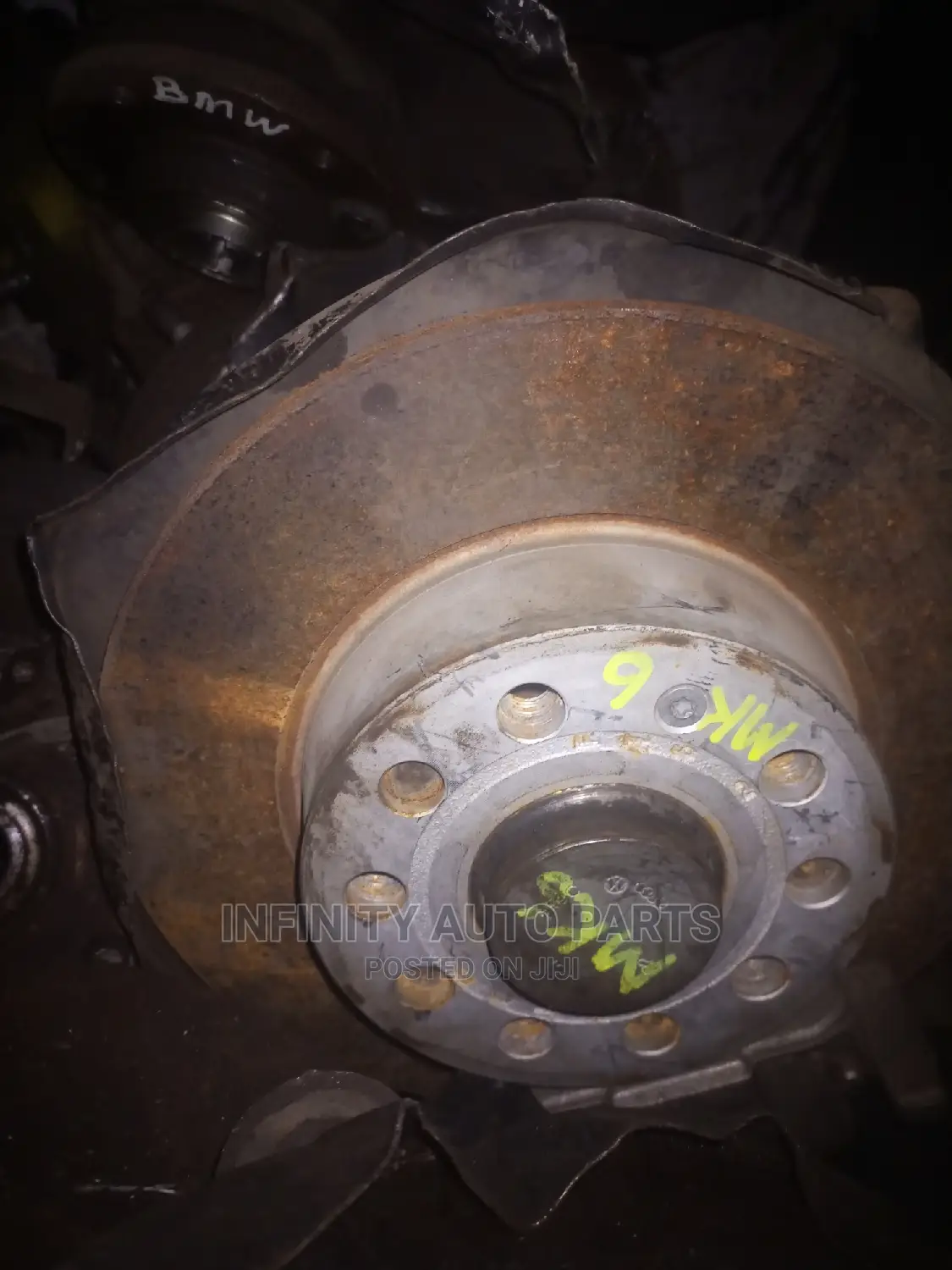 Volkswagen Golf Complete Hub