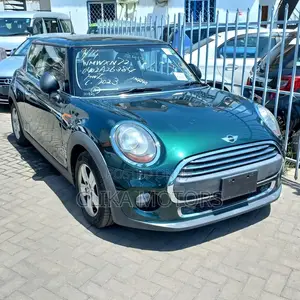 Mini Cooper 2016 Green