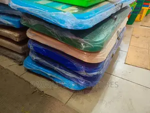 Plastic Coffee Tables