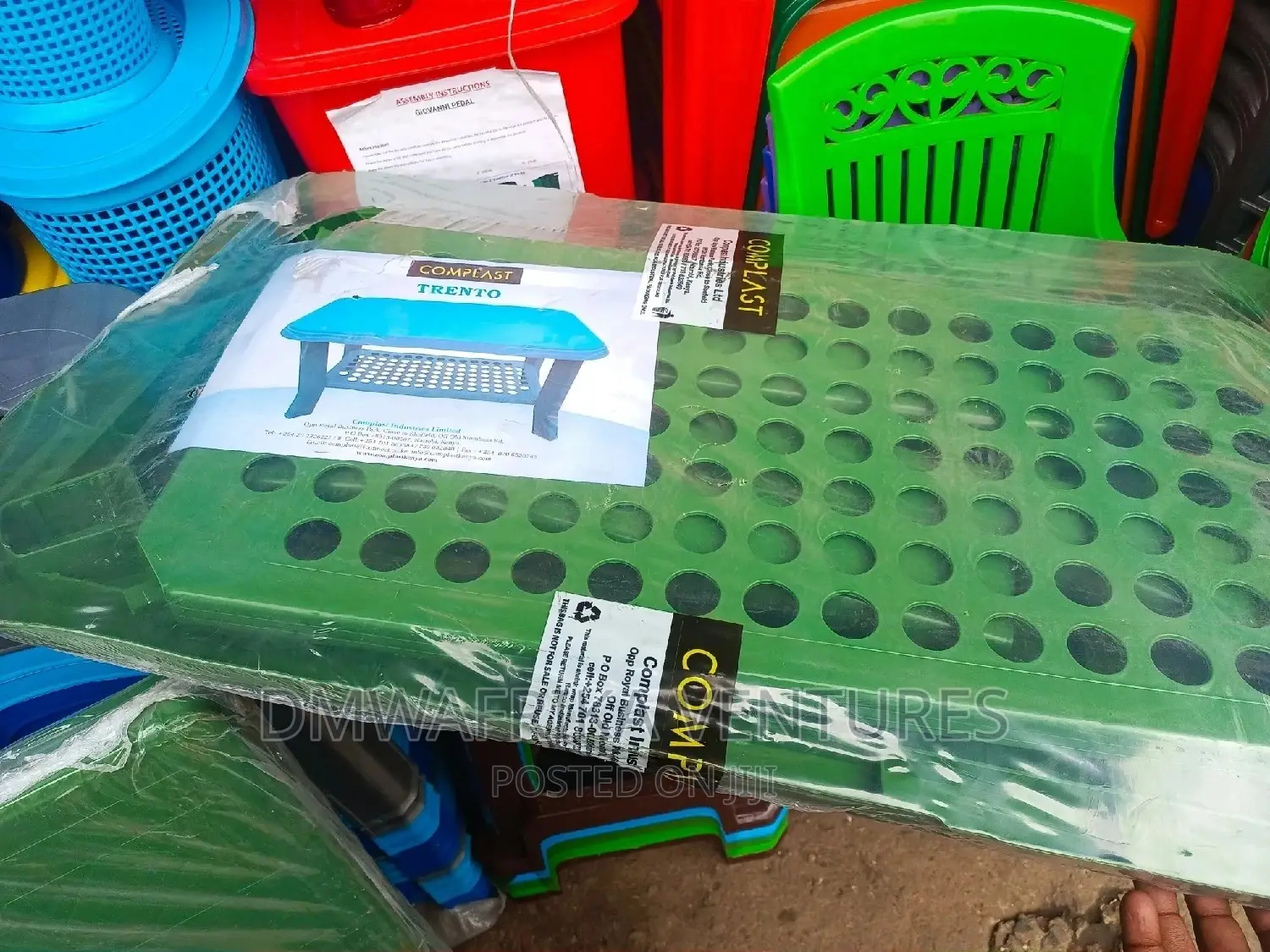 Plastic Coffee Tables