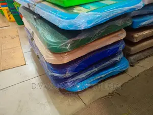 Plastic Coffee Tables