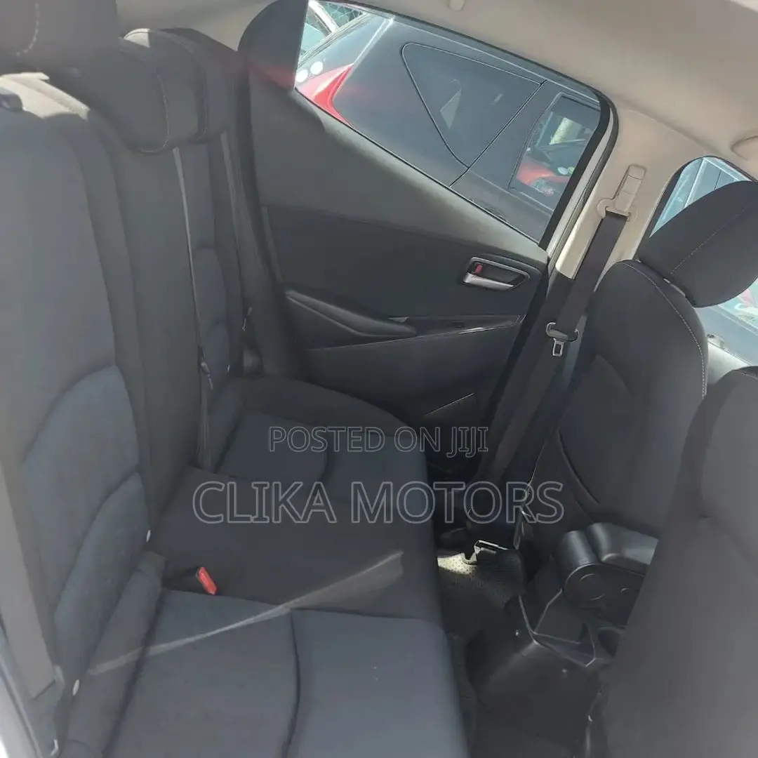 Mazda Demio 2016 Pearl