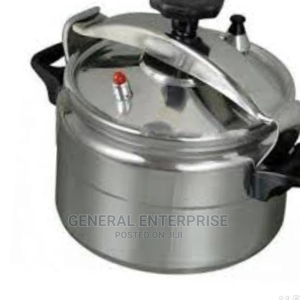 5 Litres Non Explosive Pressure Cooker.