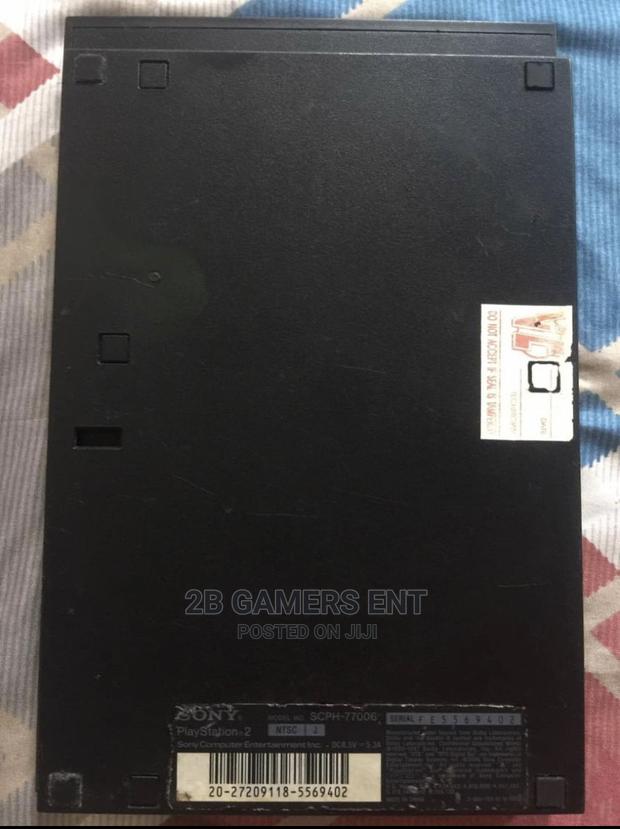 Ps2 Slim, 2 Pads, 10 Free Games - thumbnail 3