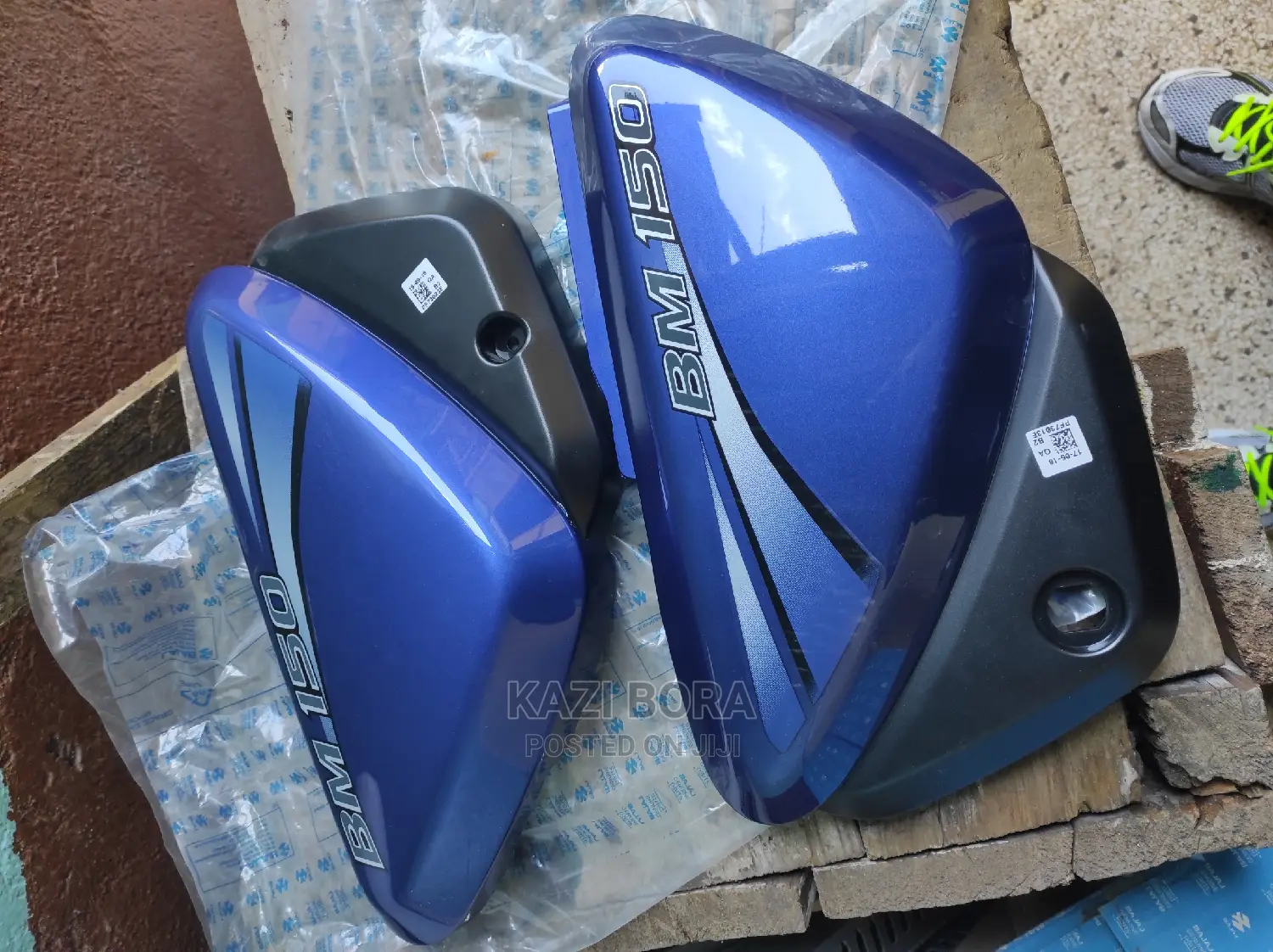 BM150 Side Cover's
