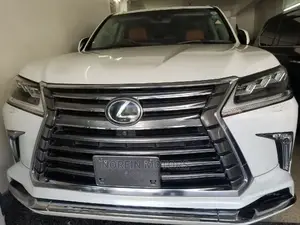 Lexus LX 570 (5 seats) AWD 2017 White