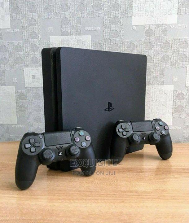 500gb Playstation 4 Slim EX-UK - main view